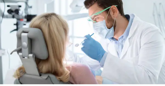 cosmetic dentist Adelaide